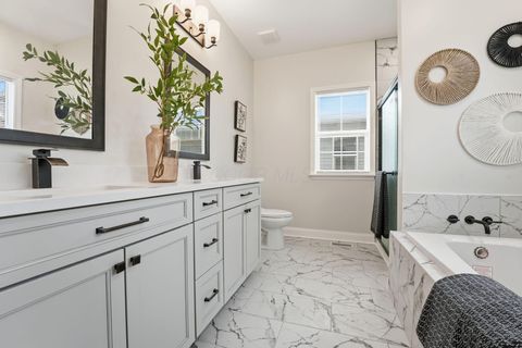 Tiny photo for 2618 Clybourne Road, Columbus, OH 43231 (MLS # 225045260)