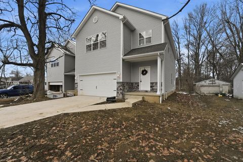 Tiny photo for 2618 Clybourne Road, Columbus, OH 43231 (MLS # 225045260)