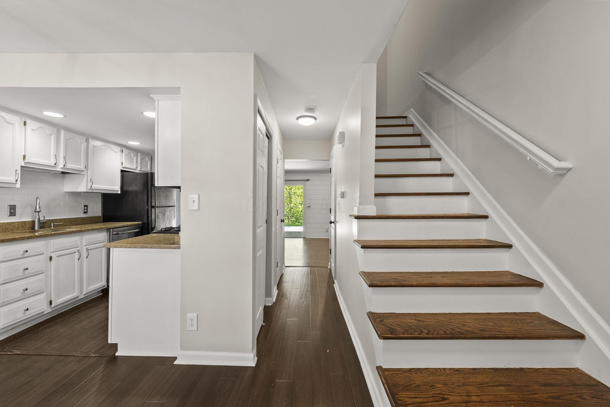 2601 Scioto View Lane M