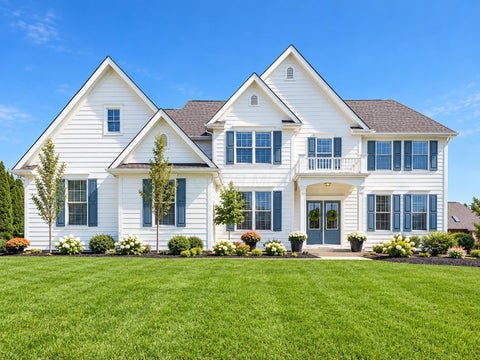 Homes For Sale - 5161 Old Field Court<br/> Westerville, OH 43082