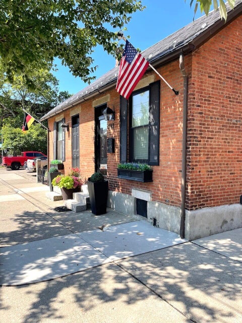 Photo of 717 S 3rd Street, Columbus, OH 43206 (MLS # 226027048)