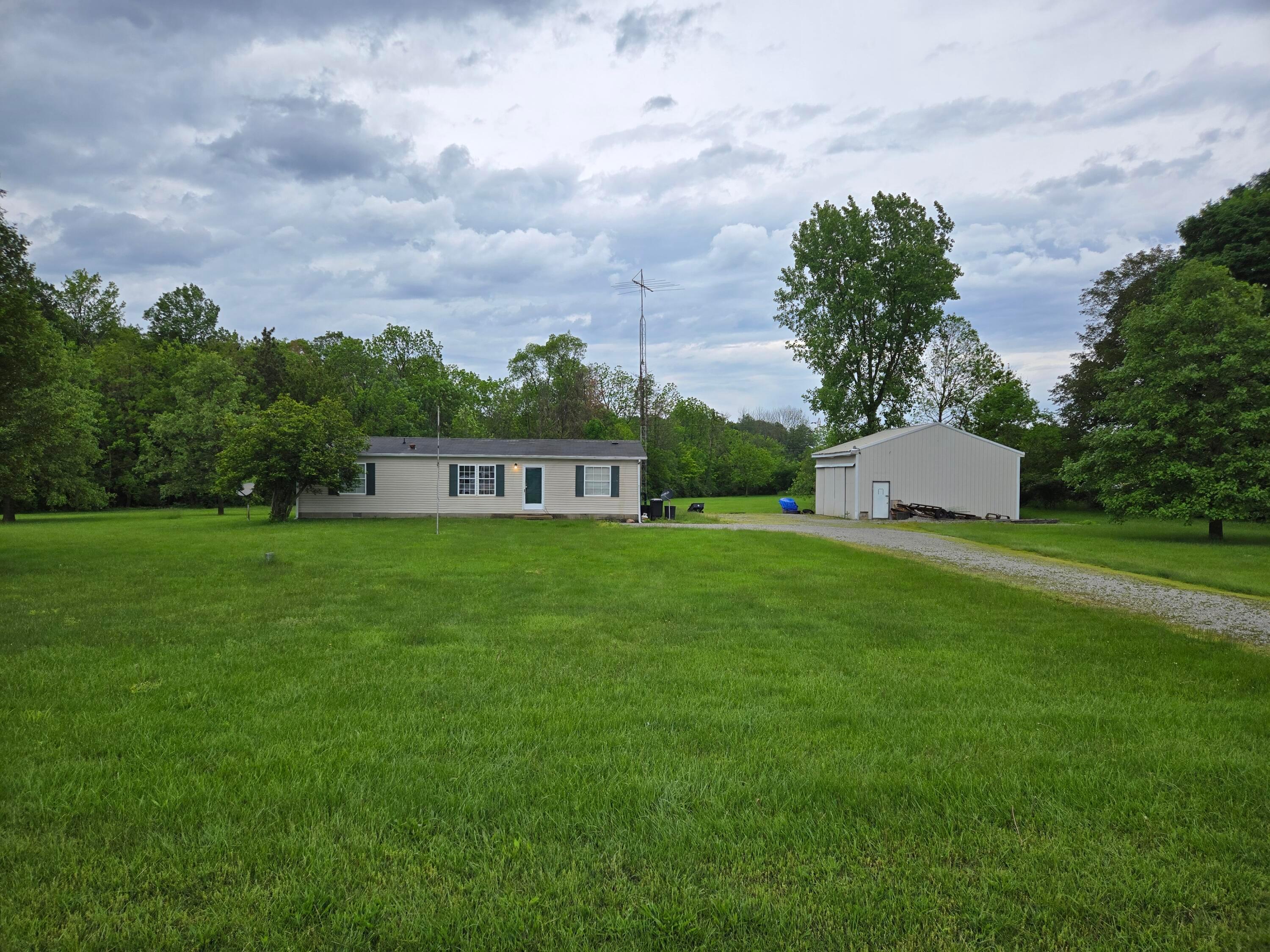 171 Horseshoe Road, Wilmington, Ohio image 1