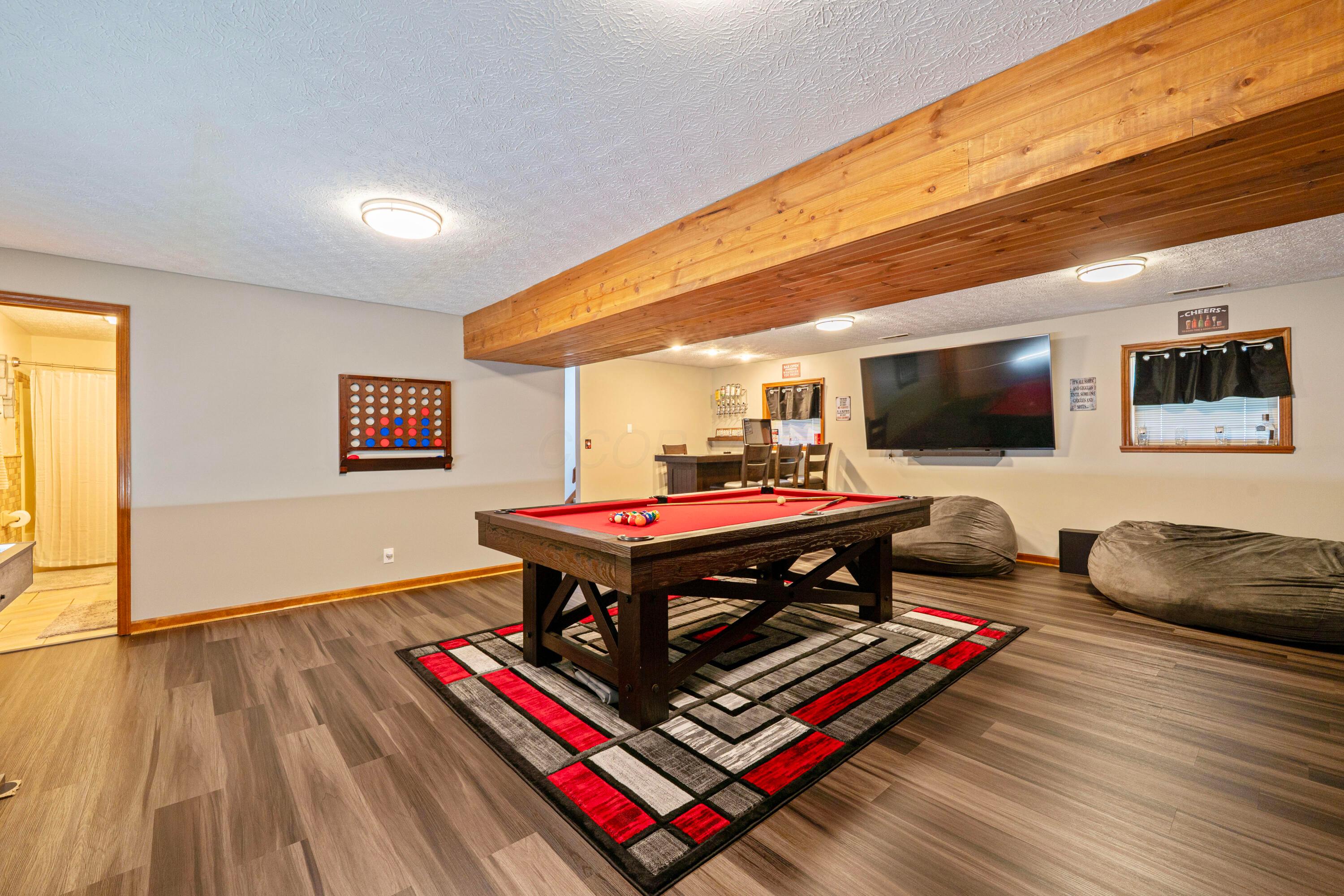 7684 Stout Road, Circleville, Ohio image 25
