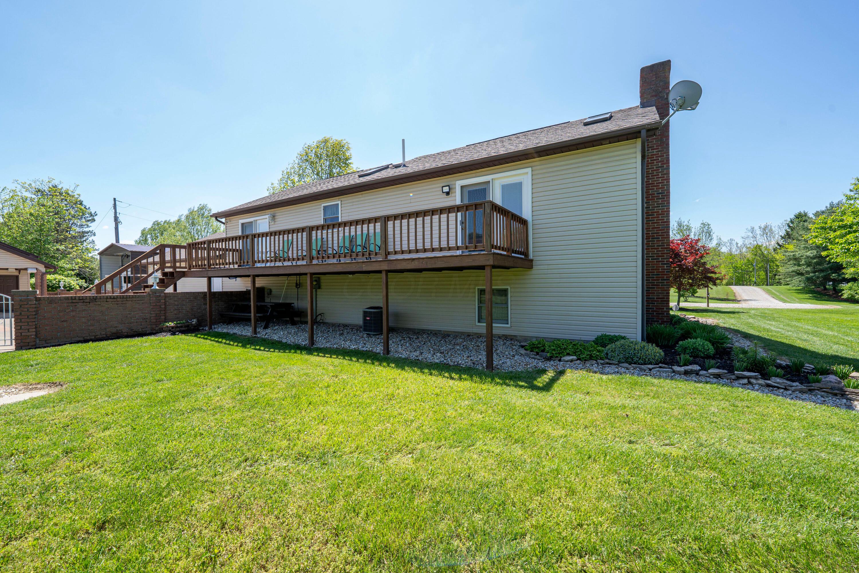 7684 Stout Road, Circleville, Ohio image 31
