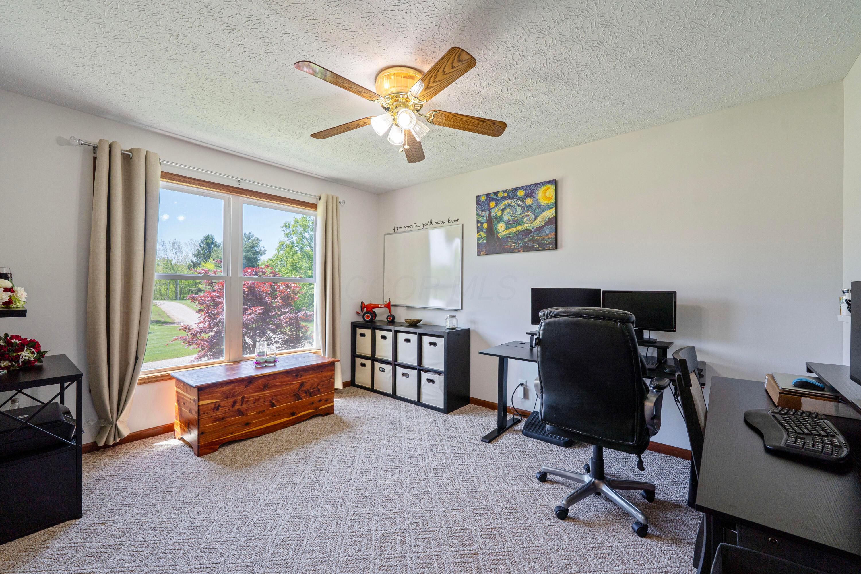 7684 Stout Road, Circleville, Ohio image 30
