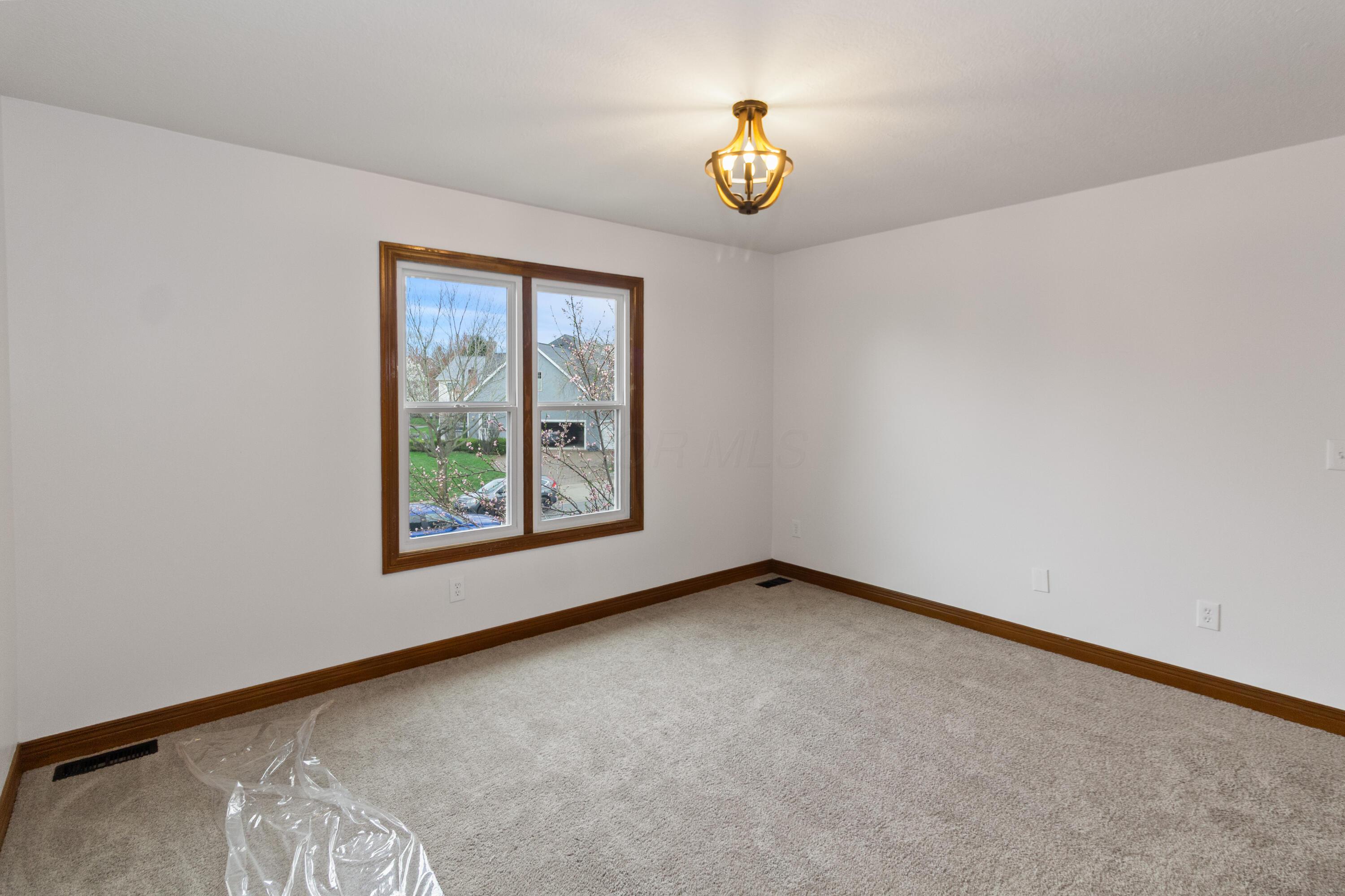 4884 Avondale Ridge Drive, Dublin, Ohio image 29