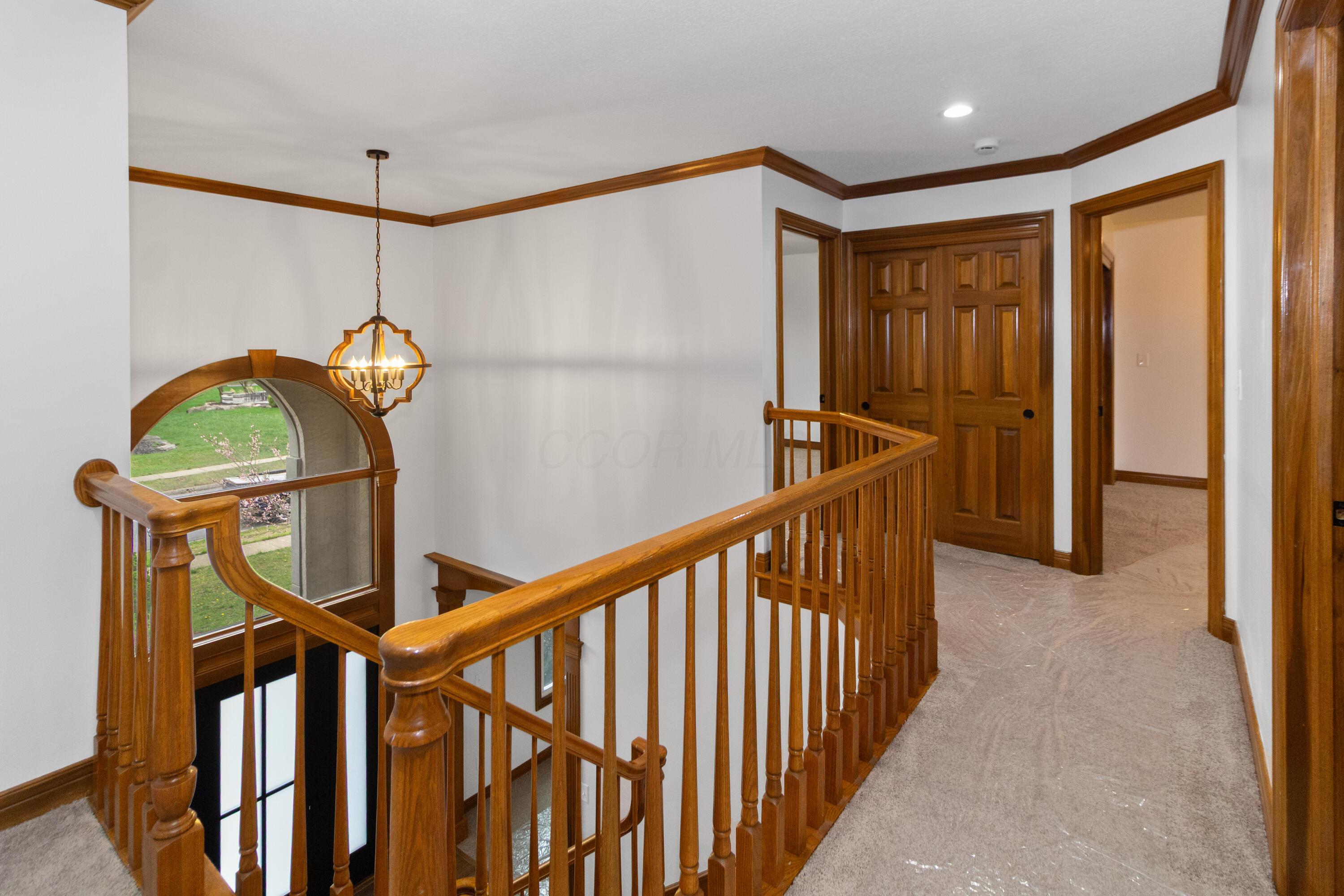 4884 Avondale Ridge Drive, Dublin, Ohio image 17