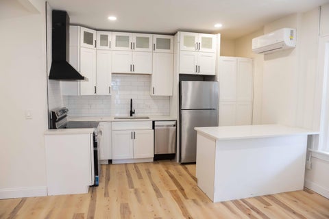 Photo of 1980 Summit Street Unit 1, Columbus, OH 43201 (MLS # 226035899)