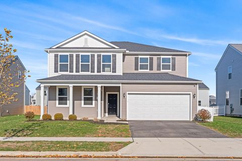 Photo of 302 Honeysuckle Street, South Bloomfield, OH 43103 (MLS # 225043104)