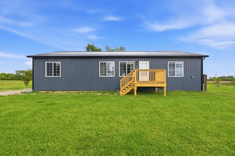 Photo of 11734 Kellough Road, Mount Sterling, OH 43143 (MLS # 226017370)