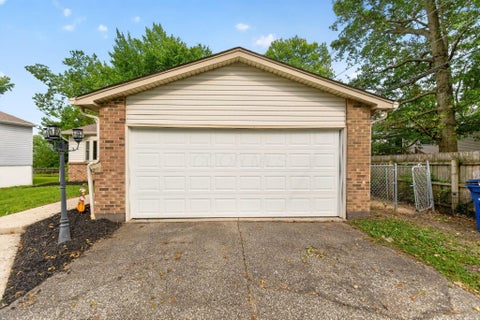Tiny photo for 3548 Hines Road, Columbus, OH 43230 (MLS # 226033869)