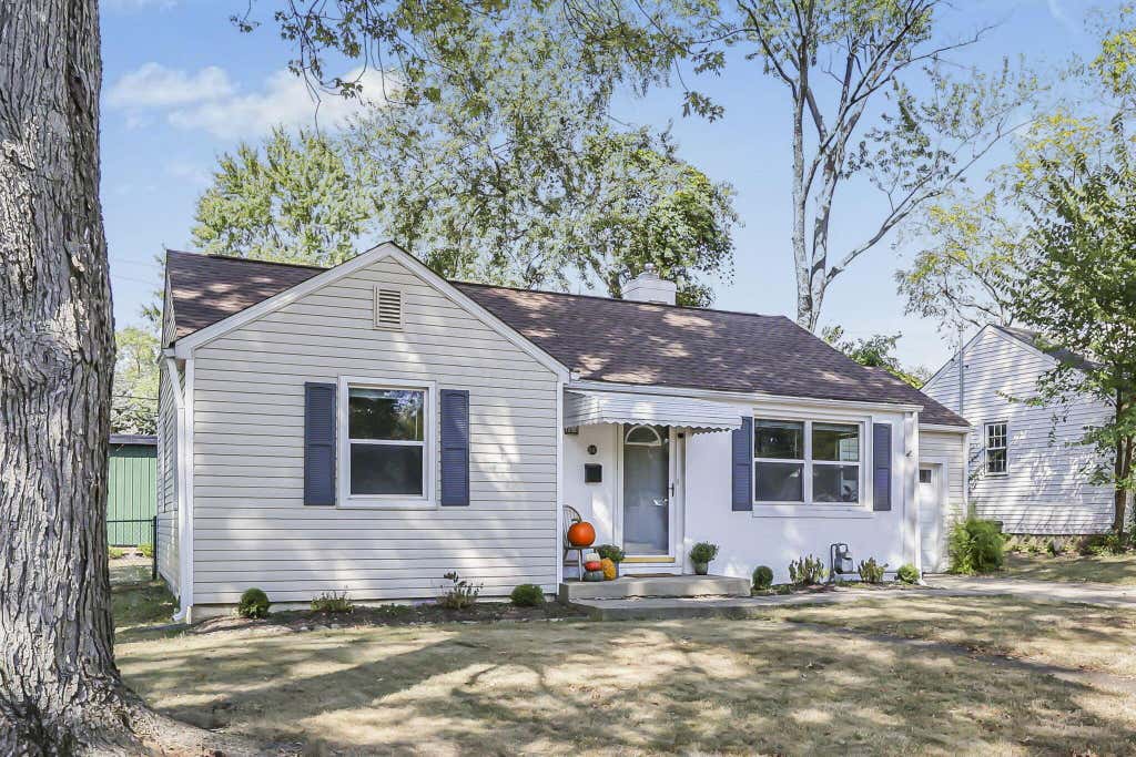 Photo of 510 Kenbrook Drive, Worthington, OH 43085 (MLS # 225036250)