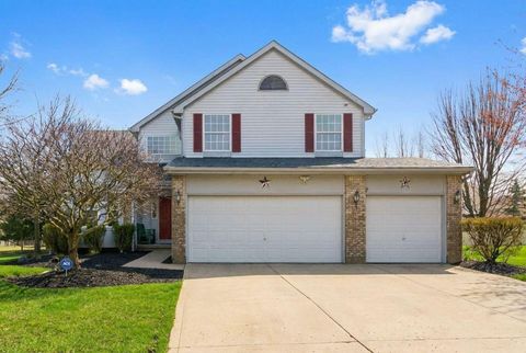 Photo of 7914 Cheriton Circle, Reynoldsburg, OH 43068 (MLS # 226007356)