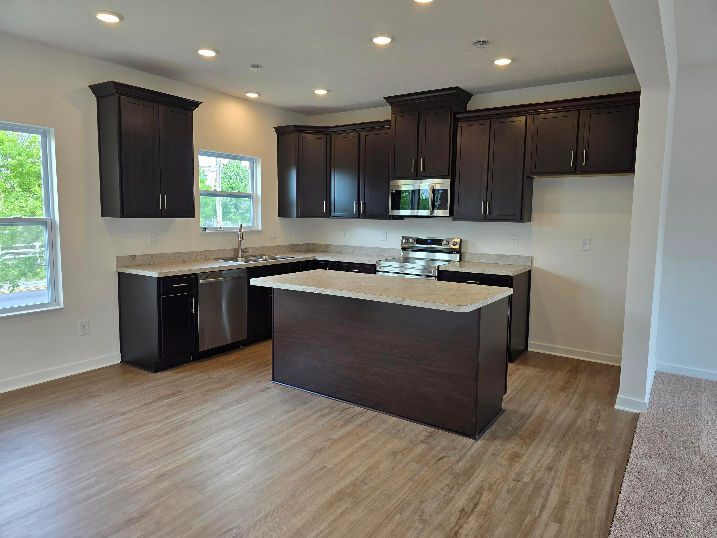 5594 Village Channel Drive