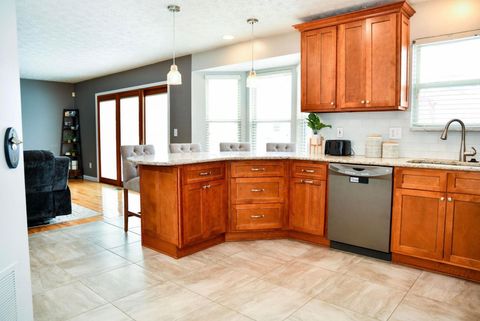 Tiny photo for 3417 Vintage Woods Drive, Hilliard, OH 43026 (MLS # 226003174)