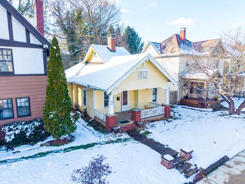 Tiny photo for 567 Kibler Avenue, Newark, OH 43055 (MLS # 225044958)