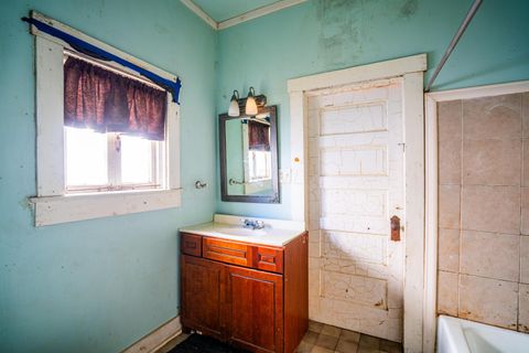 Tiny photo for 567 Kibler Avenue, Newark, OH 43055 (MLS # 225044958)