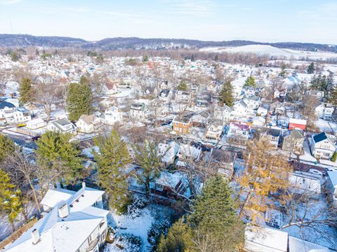 Tiny photo for 567 Kibler Avenue, Newark, OH 43055 (MLS # 225044958)