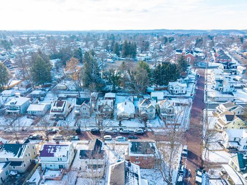 Tiny photo for 567 Kibler Avenue, Newark, OH 43055 (MLS # 225044958)