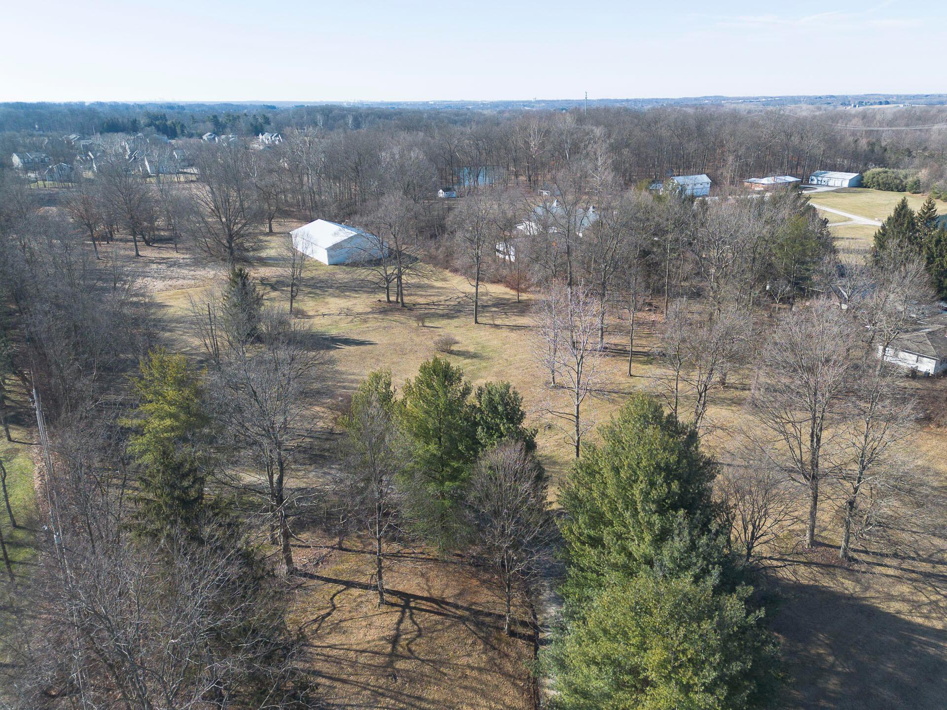 6260 Lewis Center Road, Galena, Ohio image 15