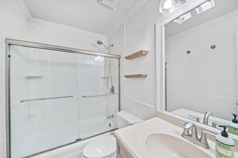 Tiny photo for 2571 Scioto View Lane K #K, Columbus, OH 43221 (MLS # 225039682)