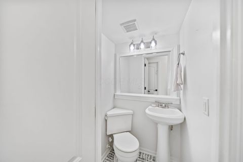 Tiny photo for 2571 Scioto View Lane K #K, Columbus, OH 43221 (MLS # 225039682)
