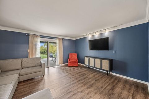 Tiny photo for 2571 Scioto View Lane K #K, Columbus, OH 43221 (MLS # 225039682)