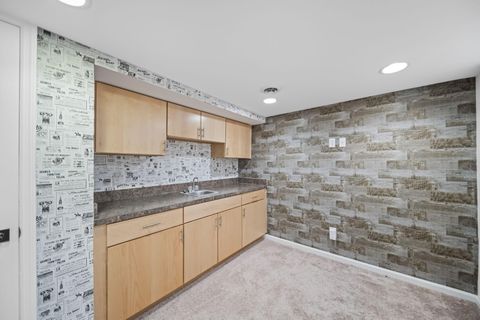 Tiny photo for 2571 Scioto View Lane K #K, Columbus, OH 43221 (MLS # 225039682)