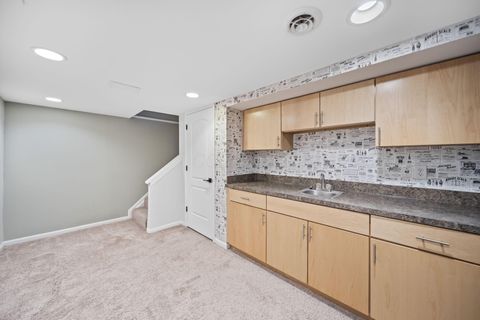 Tiny photo for 2571 Scioto View Lane K #K, Columbus, OH 43221 (MLS # 225039682)