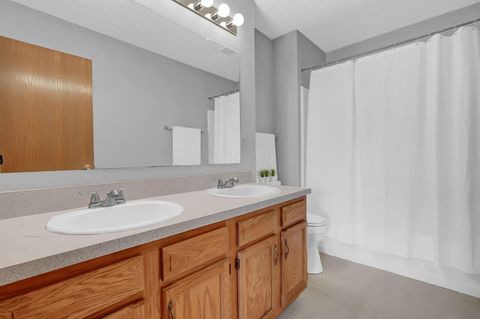 Tiny photo for 3597 Motts Place Court, Canal Winchester, OH 43110 (MLS # 226003204)