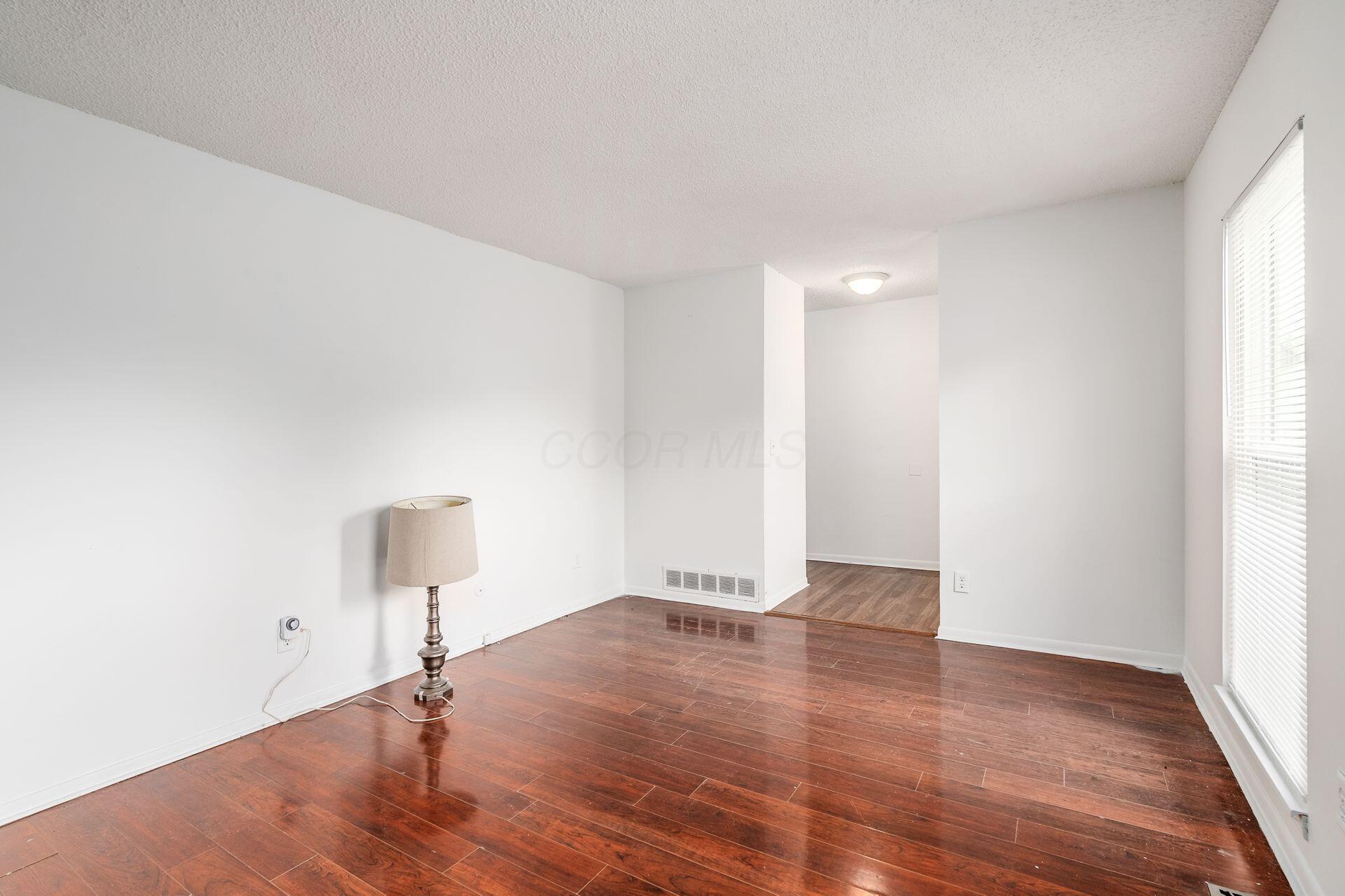 6556 Centennial Drive, Reynoldsburg, Ohio image 6