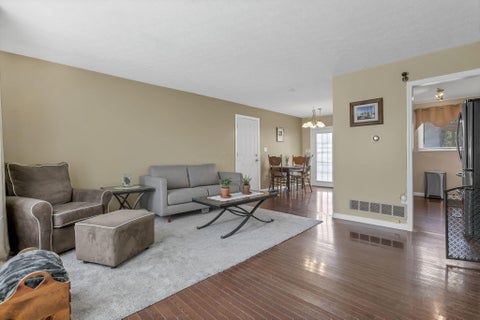 Tiny photo for 2334 Park Ridge Drive, Grove City, OH 43123 (MLS # 226026643)