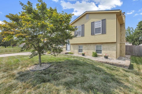 Tiny photo for 2334 Park Ridge Drive, Grove City, OH 43123 (MLS # 226026643)