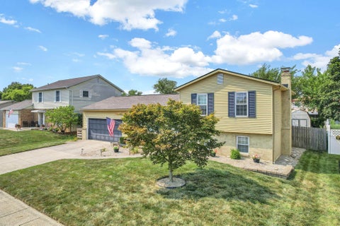 Tiny photo for 2334 Park Ridge Drive, Grove City, OH 43123 (MLS # 226026643)