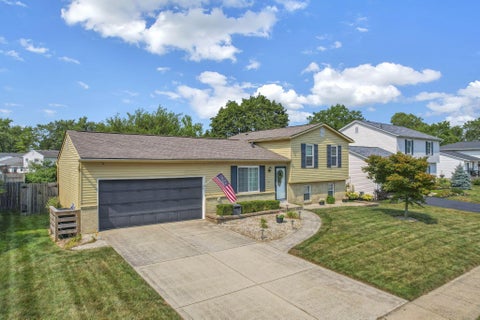 Tiny photo for 2334 Park Ridge Drive, Grove City, OH 43123 (MLS # 226026643)