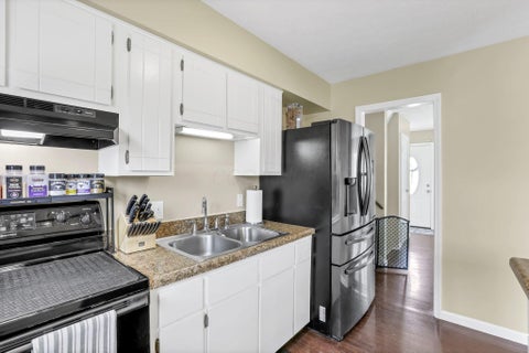 Tiny photo for 2334 Park Ridge Drive, Grove City, OH 43123 (MLS # 226026643)