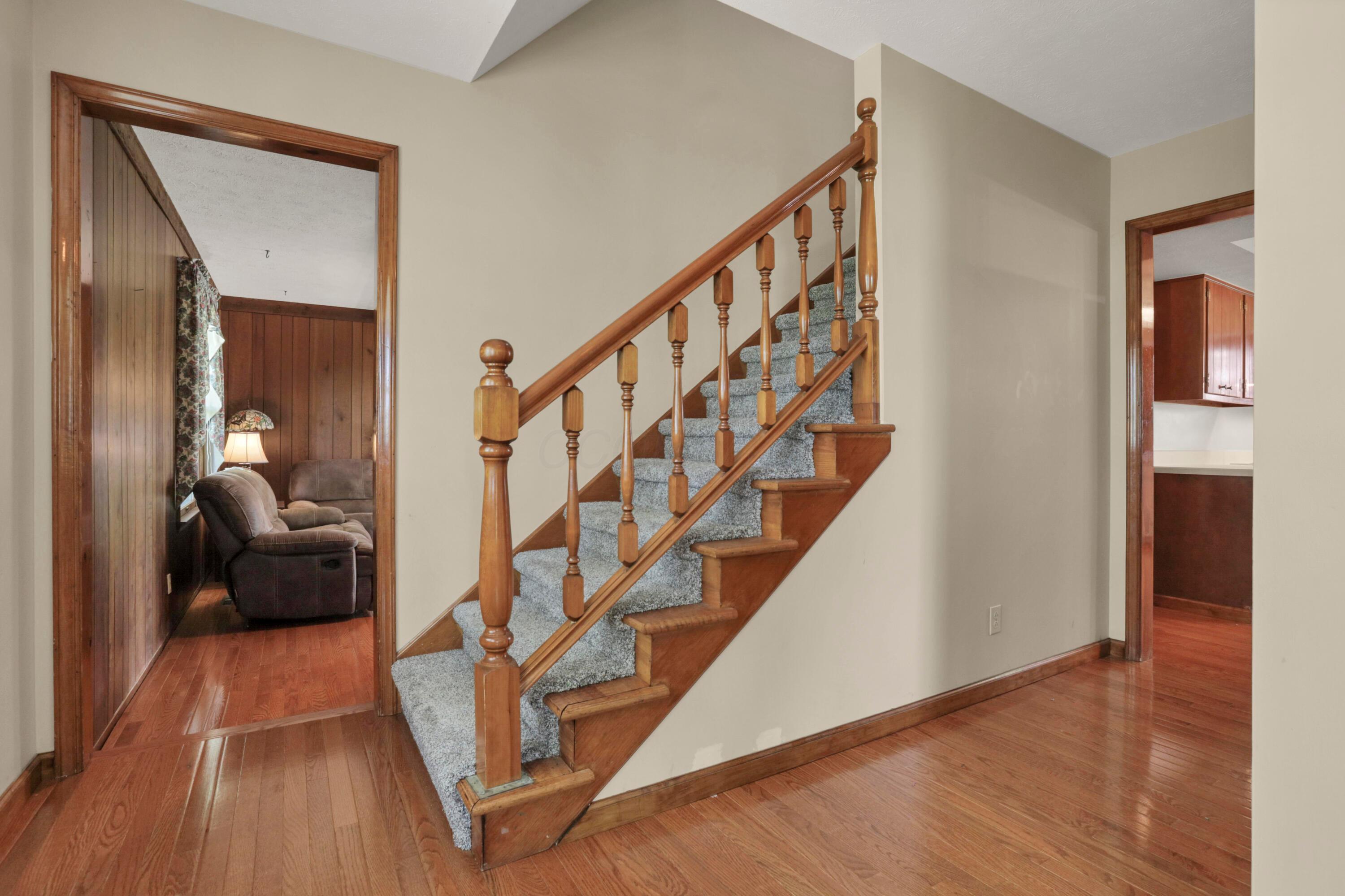 9423 London Road, Orient, Ohio image 20