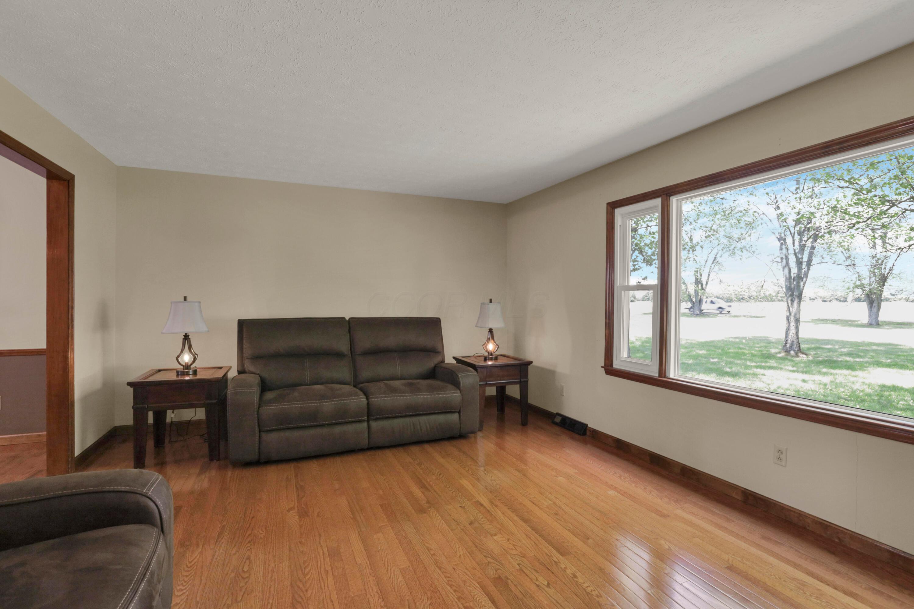 9423 London Road, Orient, Ohio image 23