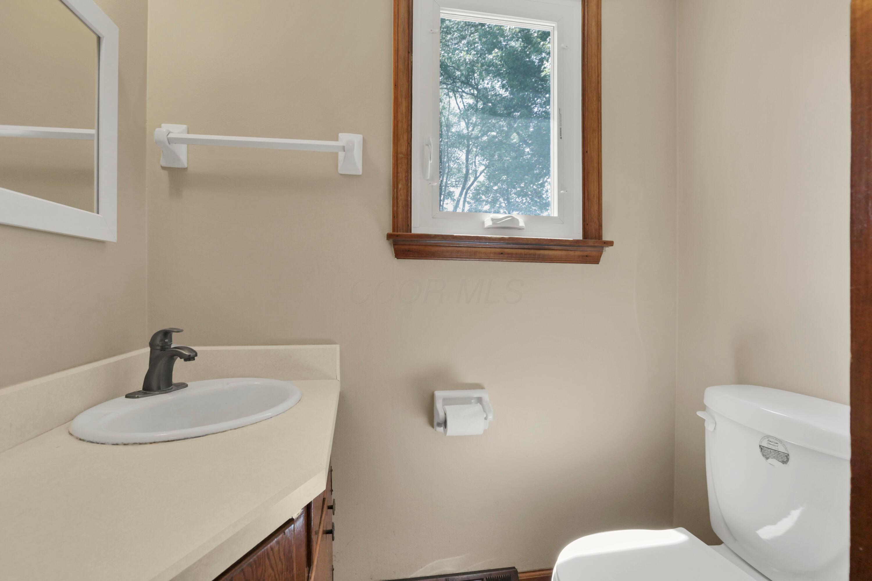 9423 London Road, Orient, Ohio image 33