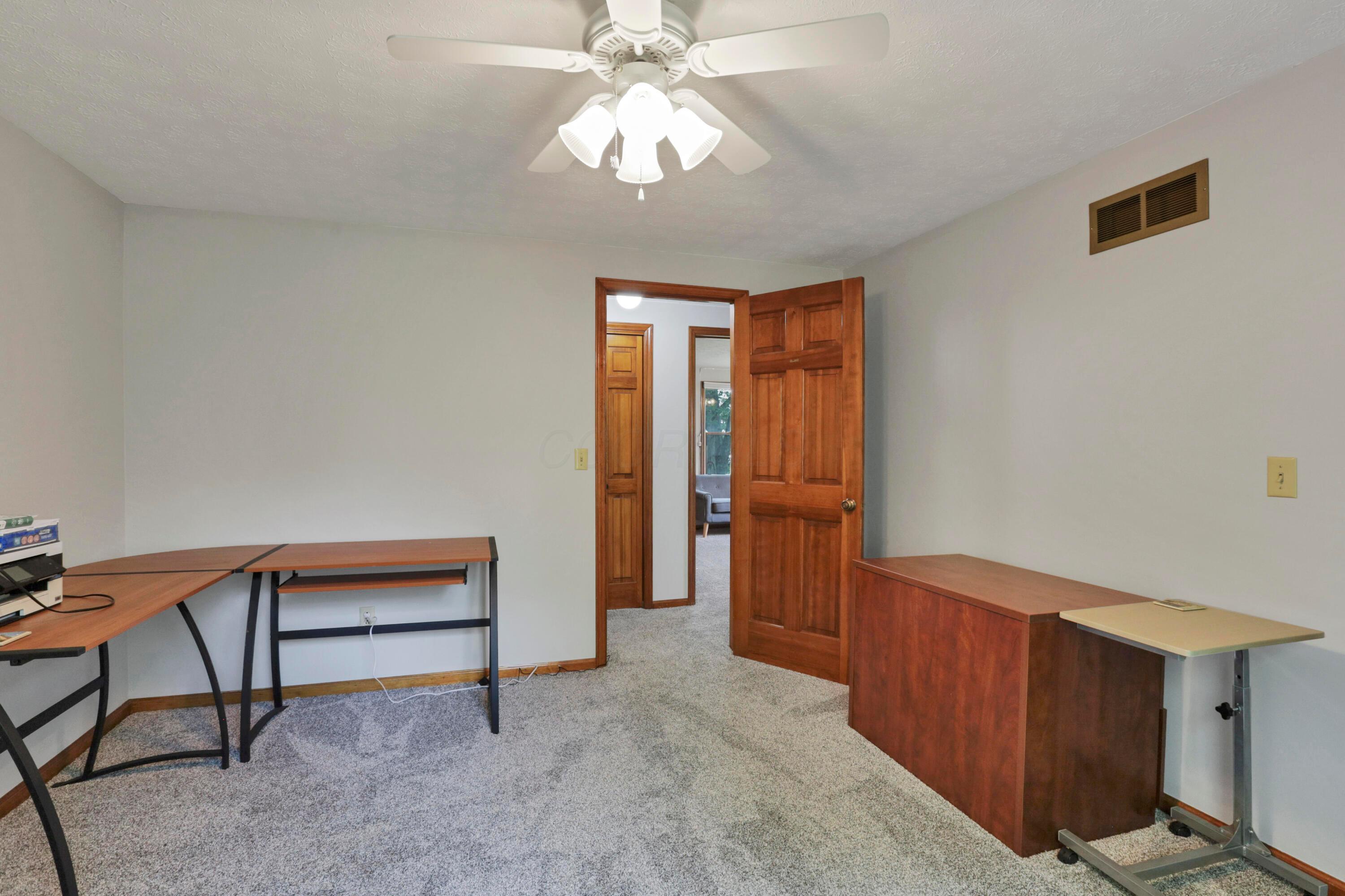 9423 London Road, Orient, Ohio image 42