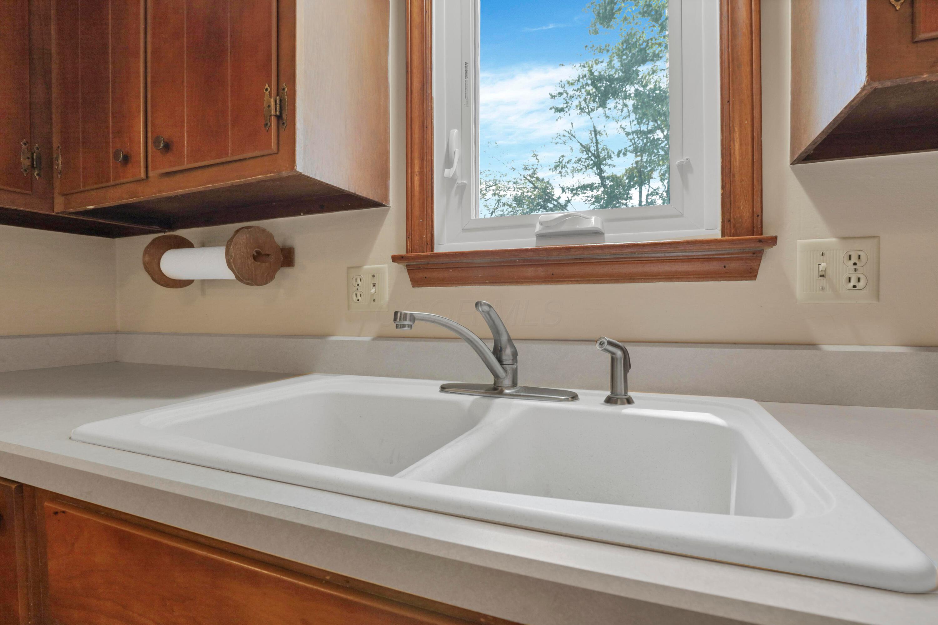 9423 London Road, Orient, Ohio image 31