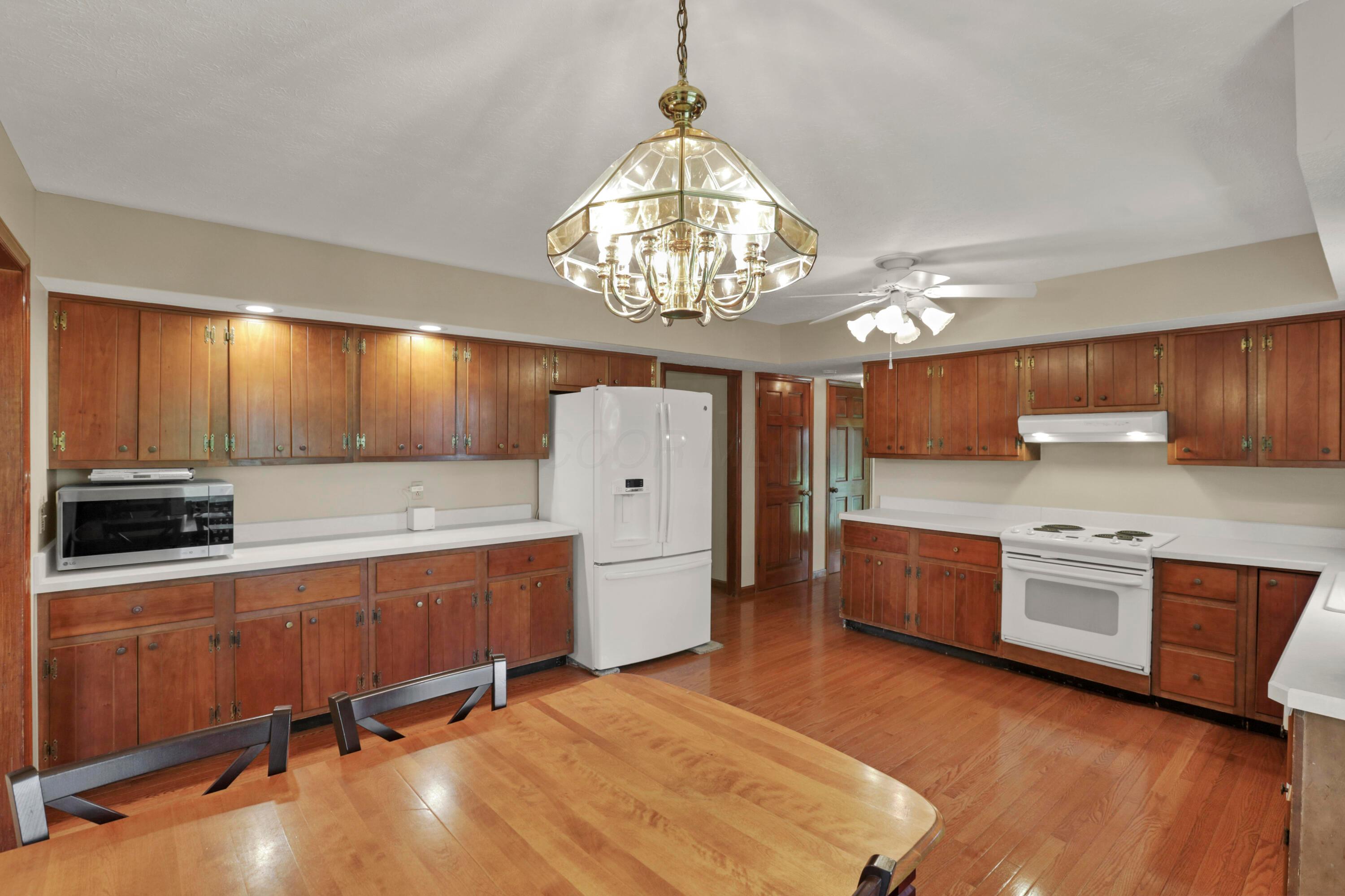 9423 London Road, Orient, Ohio image 26