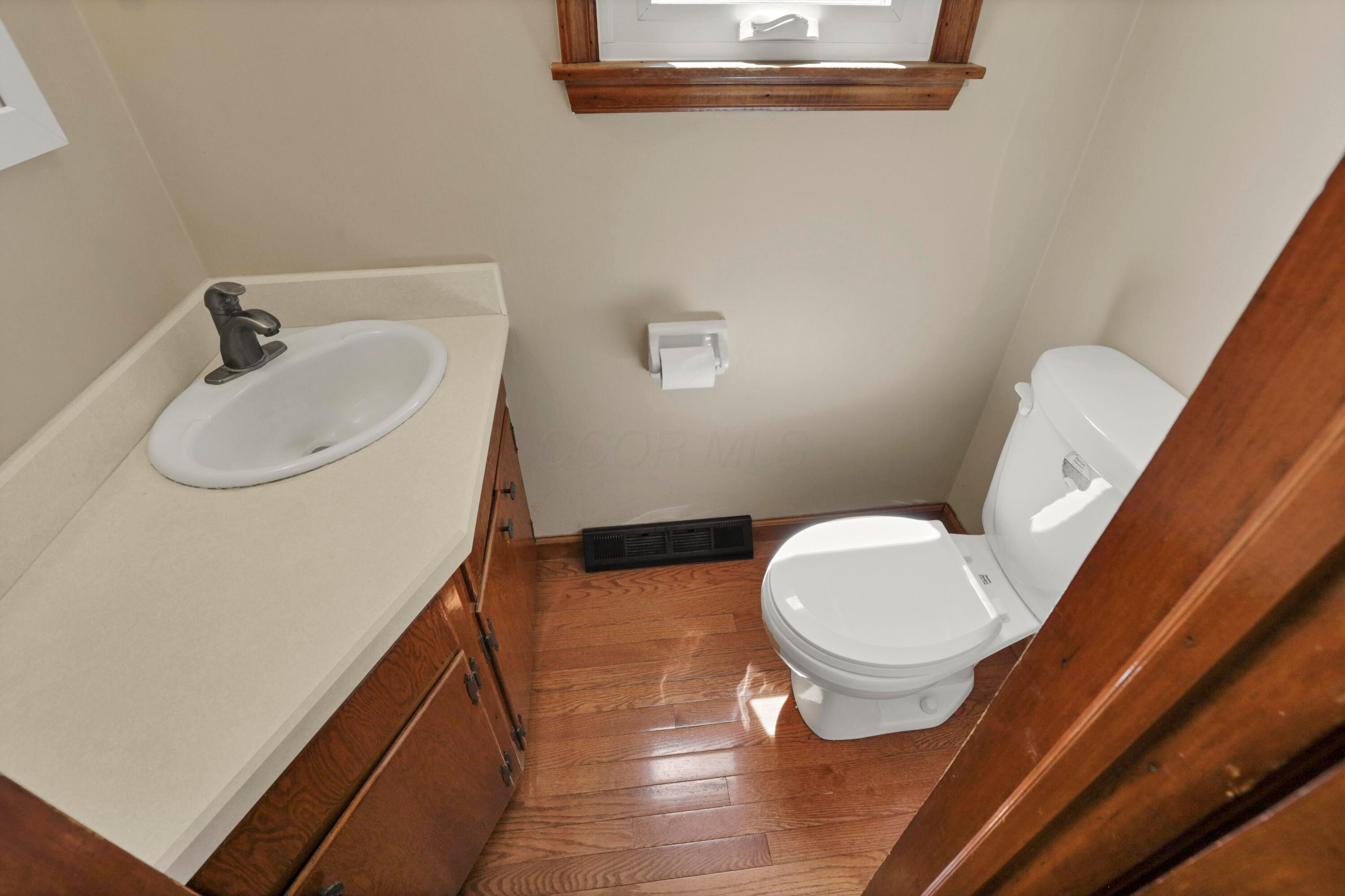 9423 London Road, Orient, Ohio image 34