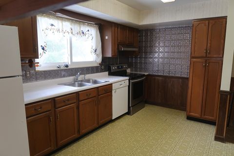 Tiny photo for 3900 Main Street, Delaware, OH 43015 (MLS # 225045419)