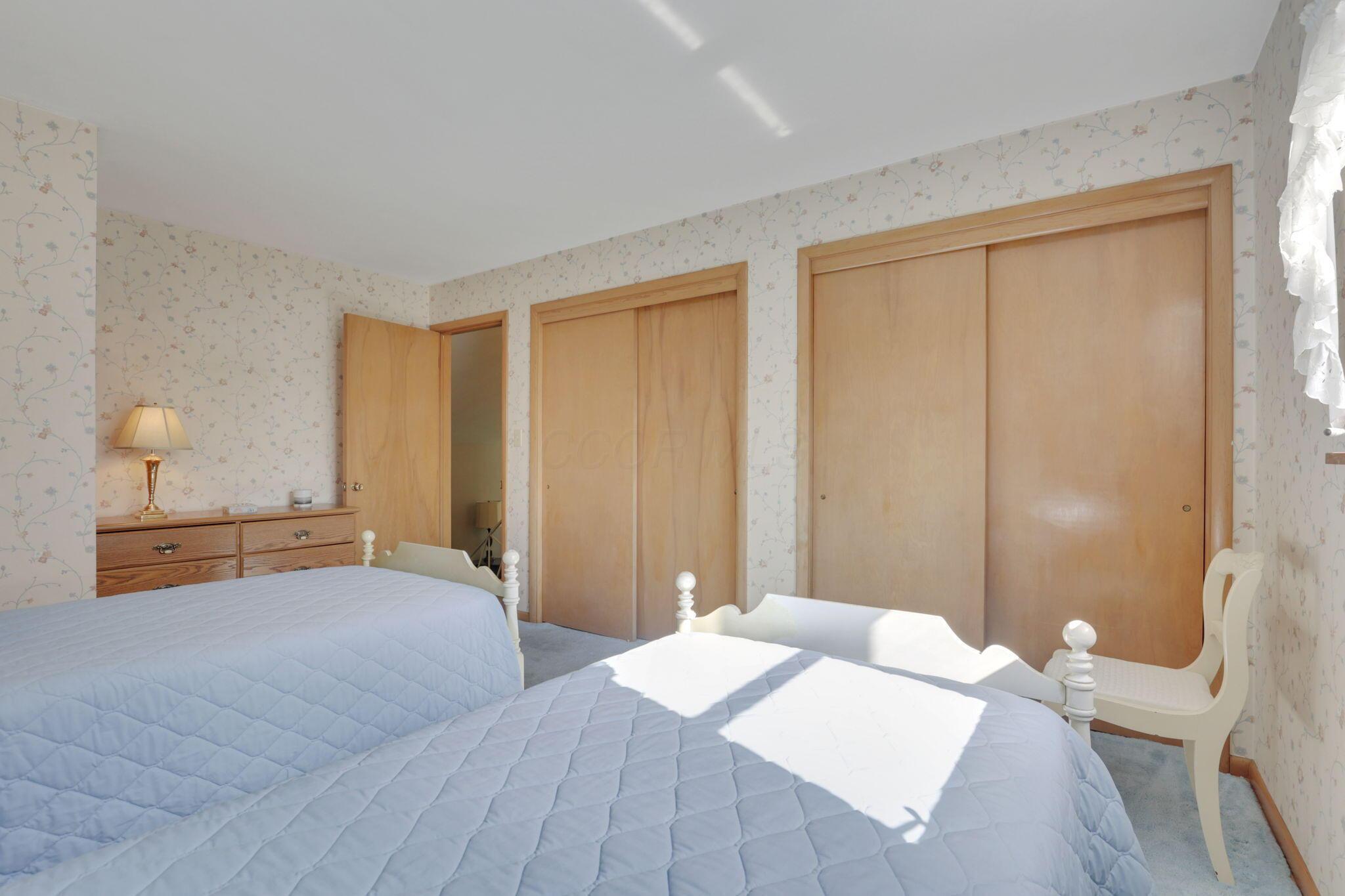 814 Smithfield Drive, Newark, Ohio image 17