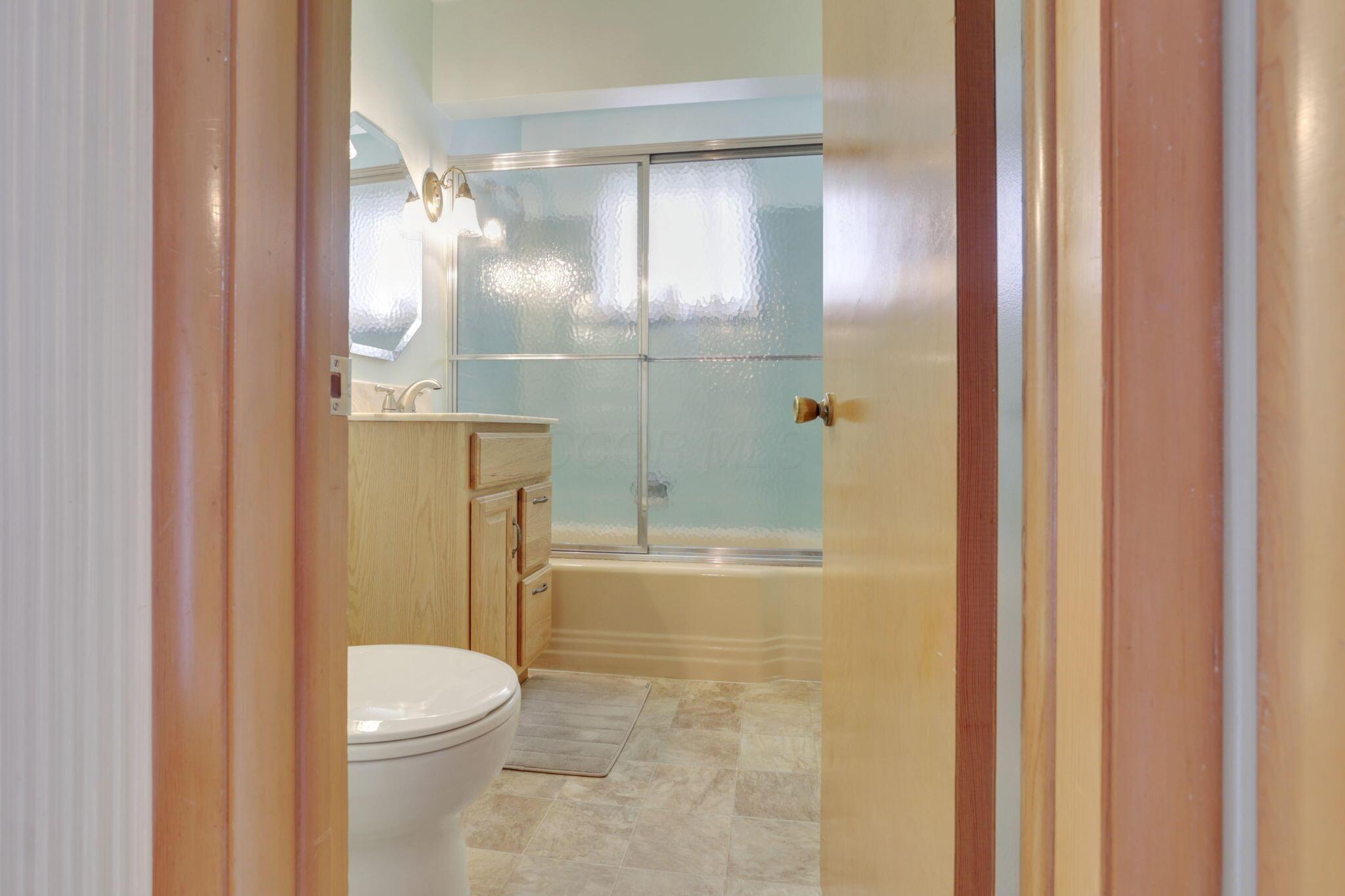 814 Smithfield Drive, Newark, Ohio image 22