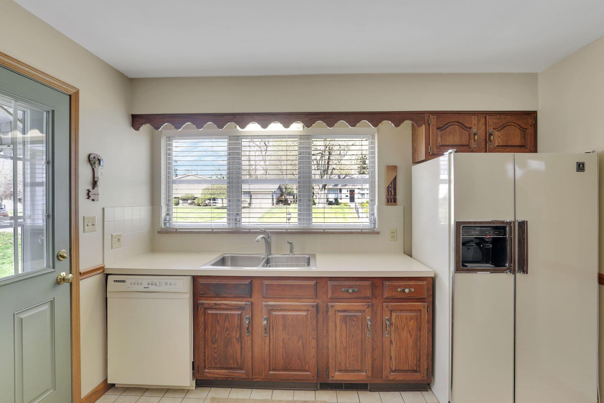 814 Smithfield Drive, Newark, Ohio image 15