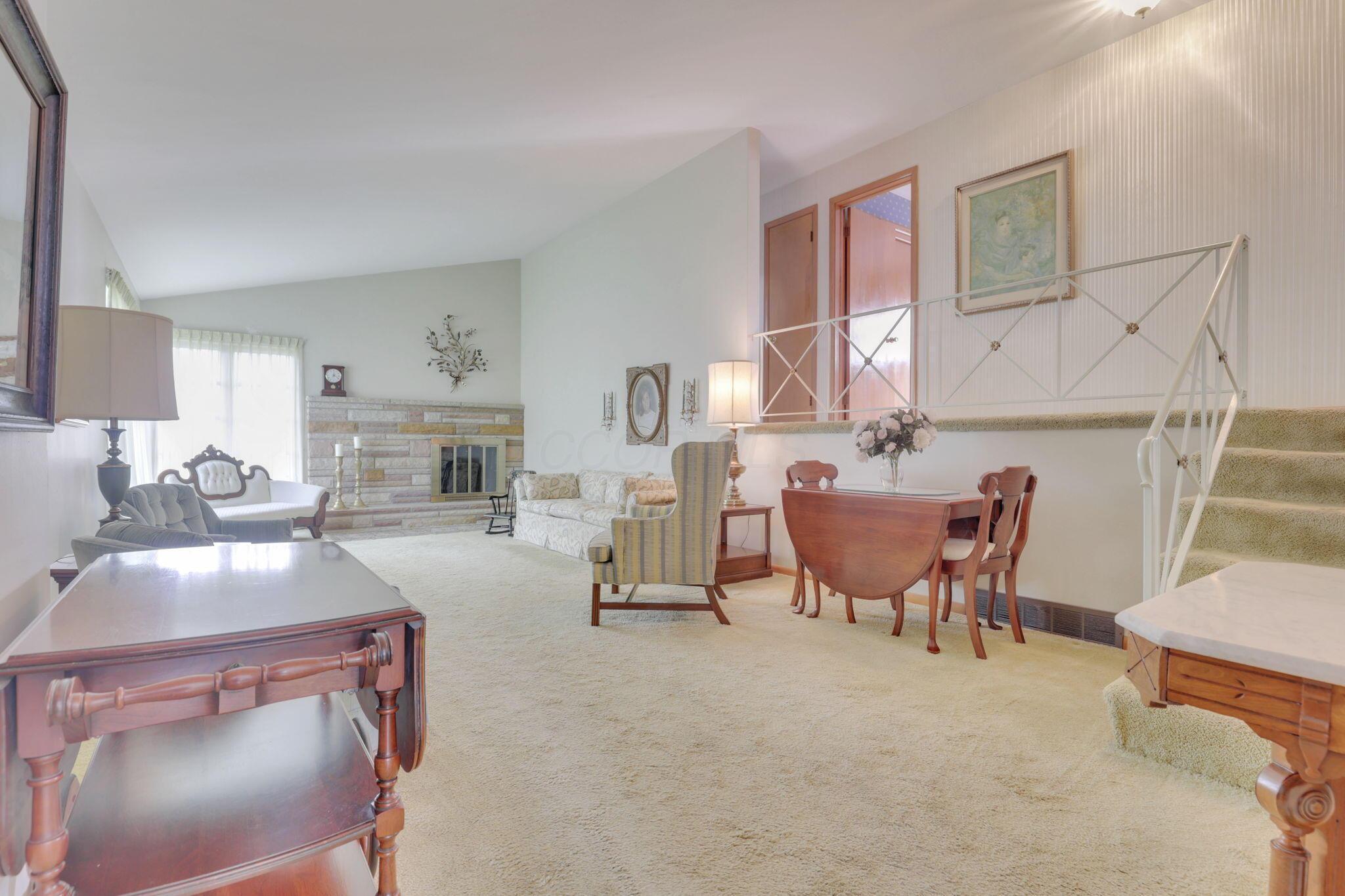 814 Smithfield Drive, Newark, Ohio image 7