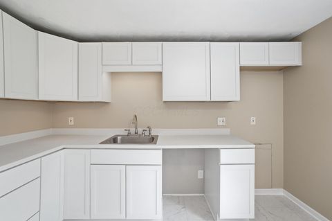 Tiny photo for 2264 Majestic Drive W, Columbus, OH 43232 (MLS # 226016296)