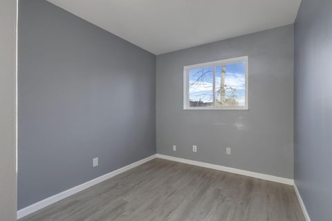 Tiny photo for 1945 Riverdale Road, Columbus, OH 43232 (MLS # 225045174)